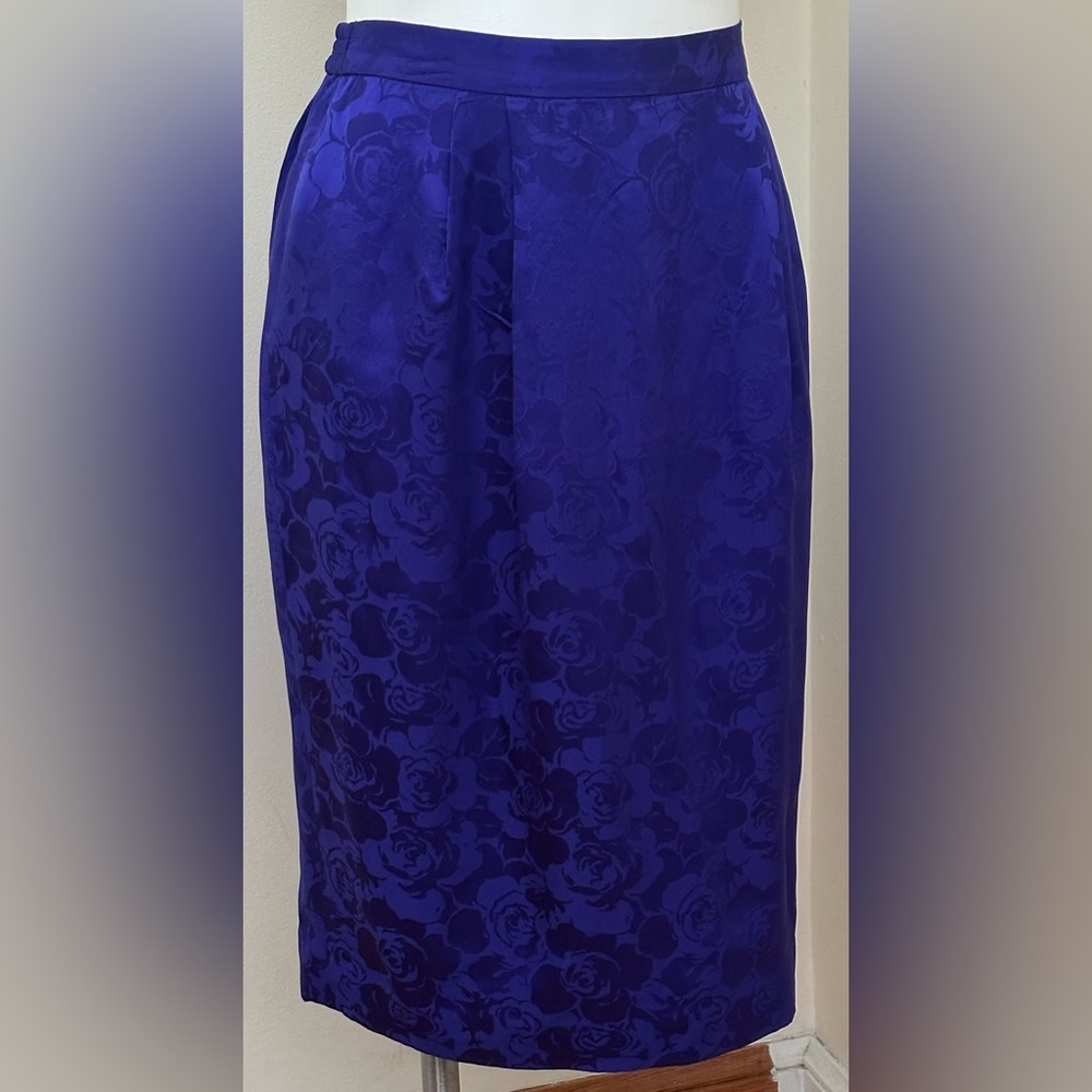 ADRIANNA PAPELL Vintage Indigo Blue Satin 100% Silk. Elastic Waist Skirt Sz 12